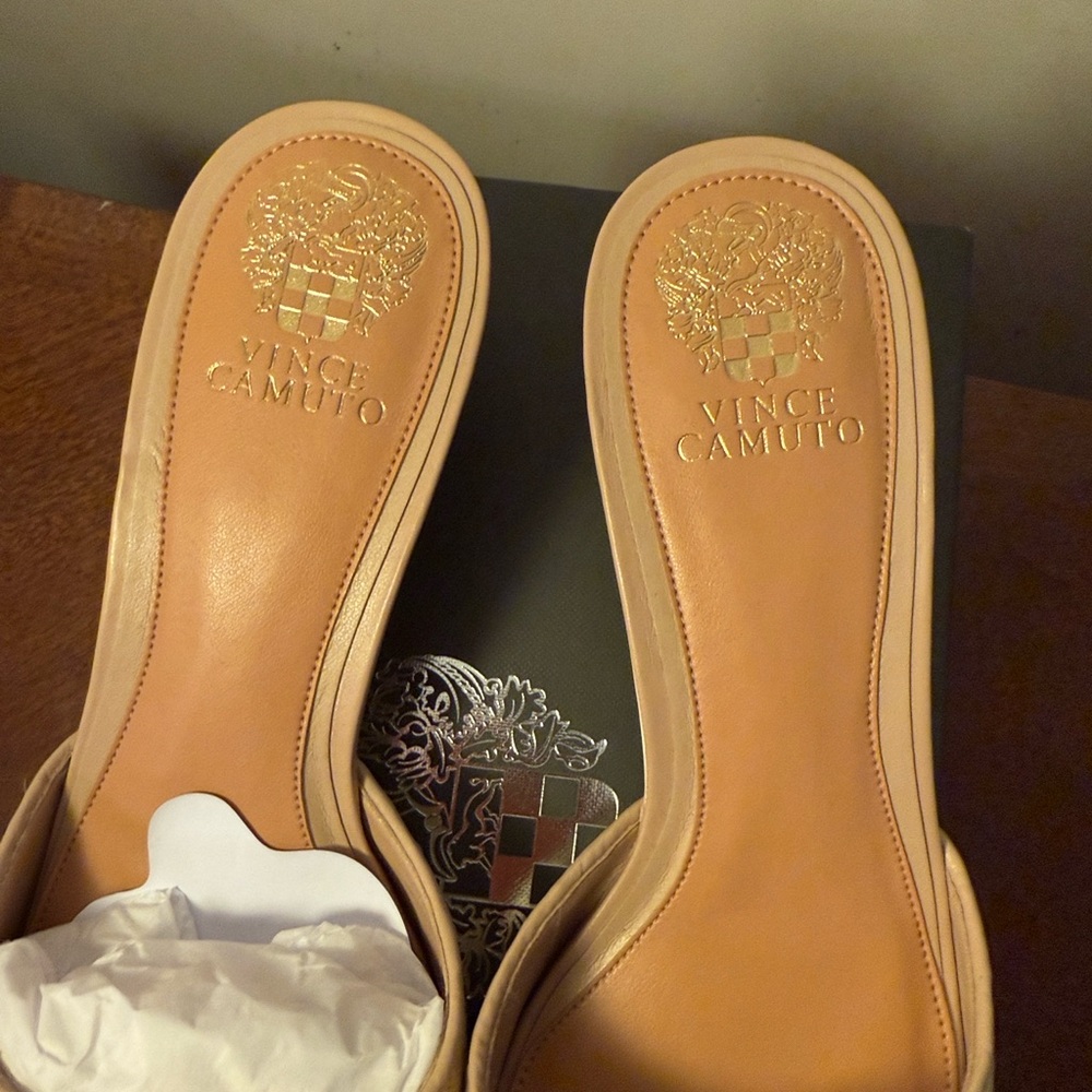 Vince Camuto Beige Woven Mules - Picture 10 of 15